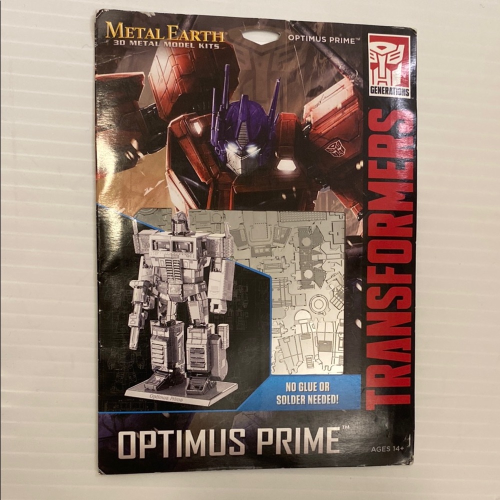Transformers Metal Earth Optimus Prime 3D Model Kit